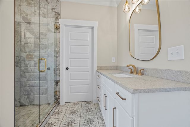 437 Falcons Lair West Drive, Walhalla, SC 29691