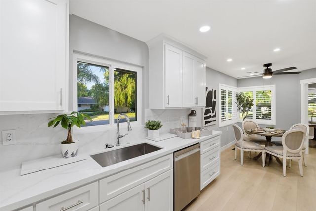 18880 N Ansley Pl, Saratoga, CA 95070