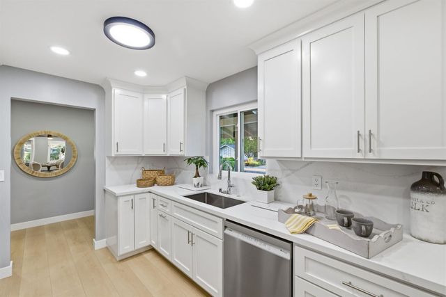 18880 N Ansley Pl, Saratoga, CA 95070