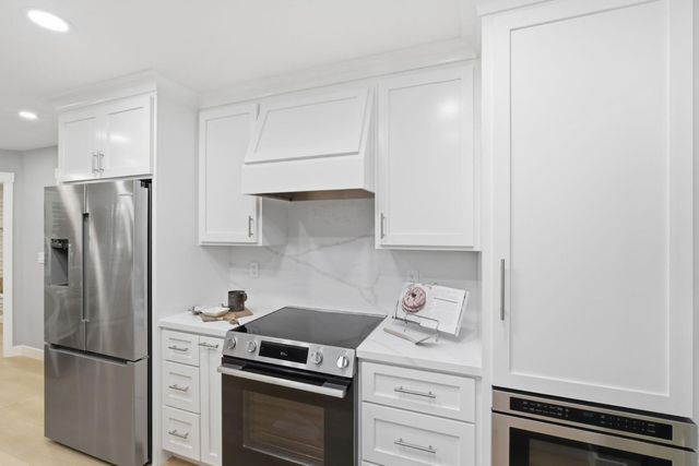 18880 N Ansley Pl, Saratoga, CA 95070