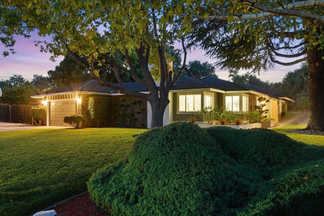 18880 N Ansley Pl, Saratoga, CA 95070