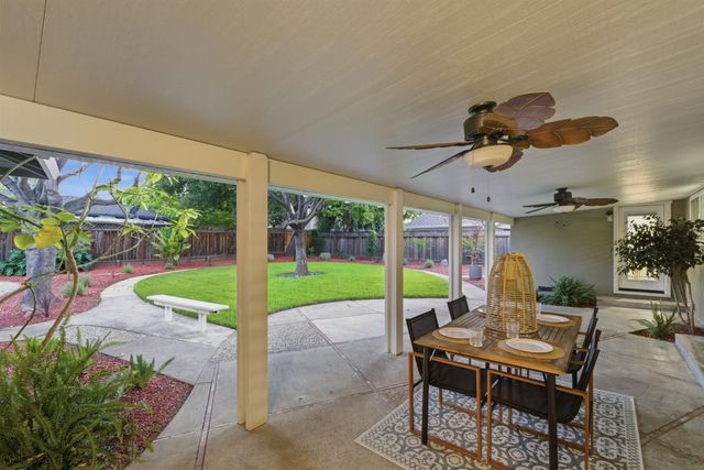 18880 N Ansley Pl, Saratoga, CA 95070
