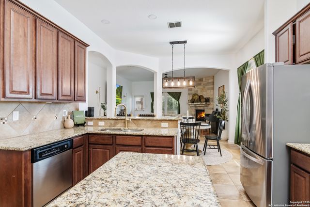 8734 Elkhorn Knoll, Boerne, TX 78015