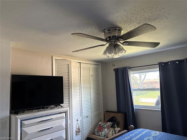 2702 SE 17th PL, Cape Coral, FL 33904