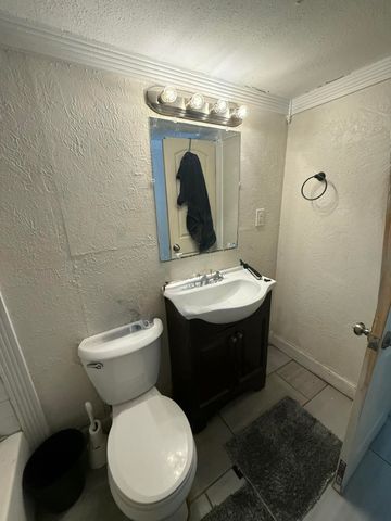 Package Property, Lubbock, TX 79410