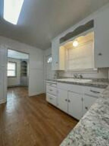 Package Property, Lubbock, TX 79410