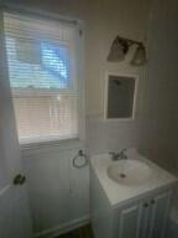 Package Property, Lubbock, TX 79410