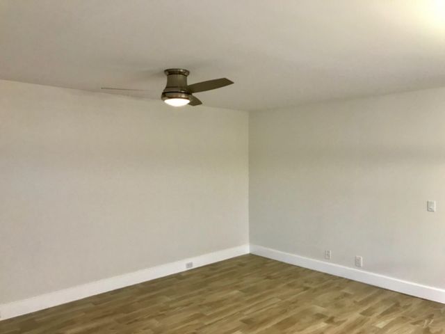 300 SW 134th Way E210, Hollywood, FL 33027