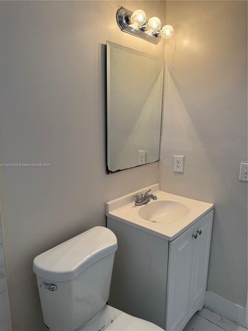 522 NW 13th Ave 1, Fort Lauderdale, FL 33311