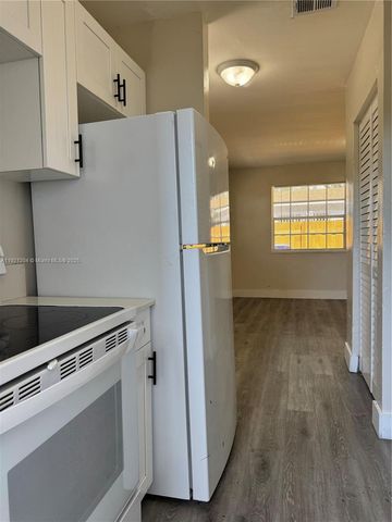 522 NW 13th Ave 1, Fort Lauderdale, FL 33311