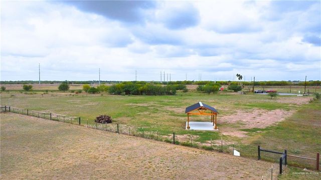 1209 N Esperanza Street, Weslaco, TX 78596