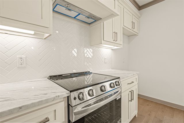 2729 Azalea Park Circle, Fort Worth, TX 76107