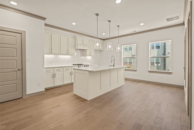 2729 Azalea Park Circle, Fort Worth, TX 76107
