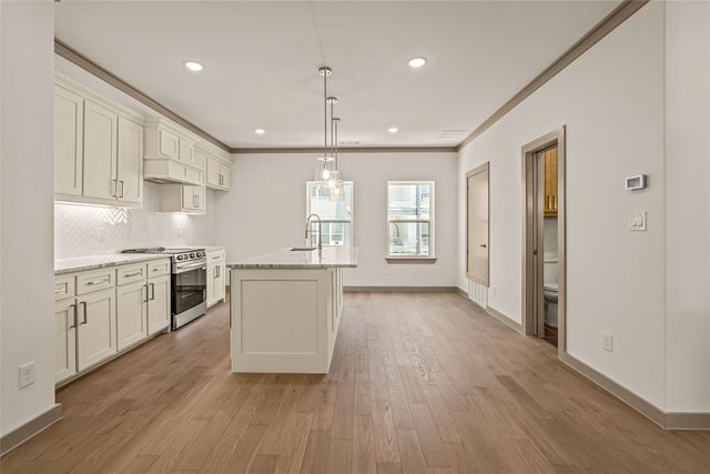 2729 Azalea Park Circle, Fort Worth, TX 76107