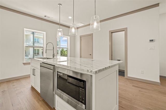 2729 Azalea Park Circle, Fort Worth, TX 76107
