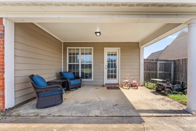 10611 PECAN VIEW DR, Olive Branch, MS 38654