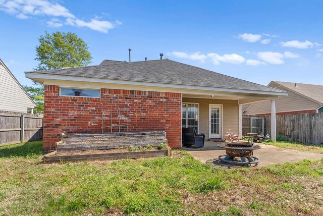 10611 PECAN VIEW DR, Olive Branch, MS 38654