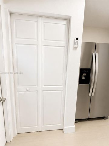2829 SW 32nd Court 2, Miami, FL 33133