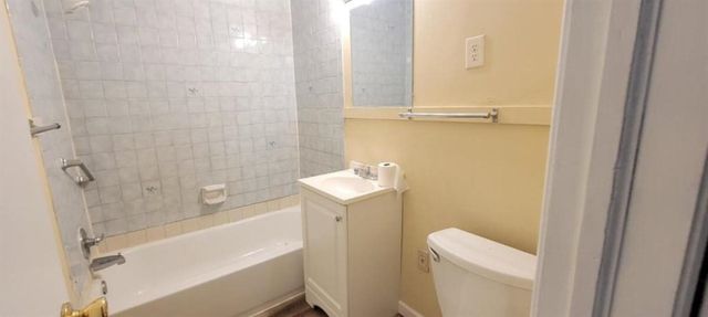 1633 N Pershing St, Wichita, KS 67208