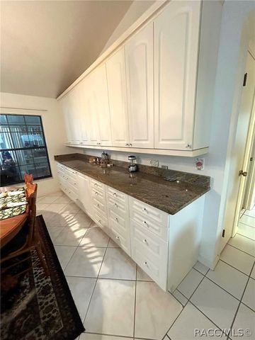 229 W Sugarberry Lane, Beverly Hills, FL 34465