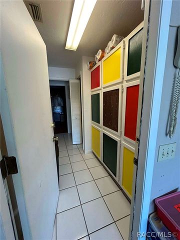 229 W Sugarberry Lane, Beverly Hills, FL 34465