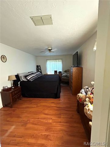 229 W Sugarberry Lane, Beverly Hills, FL 34465