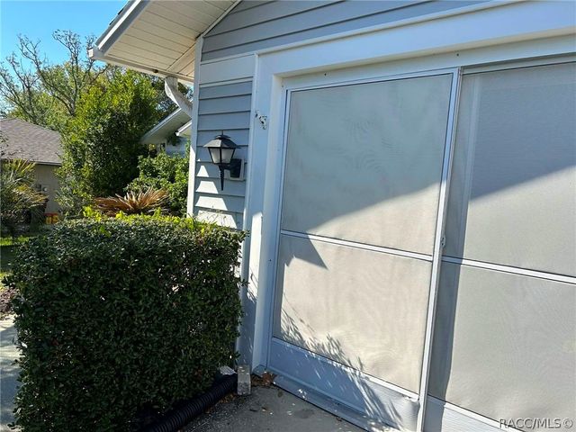 229 W Sugarberry Lane, Beverly Hills, FL 34465