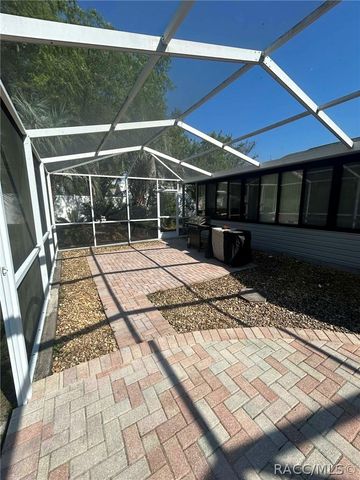 229 W Sugarberry Lane, Beverly Hills, FL 34465