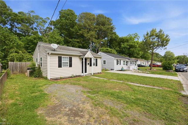 442 Smiley RD, Hampton, VA 23663