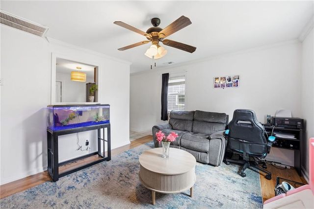 442 Smiley RD, Hampton, VA 23663