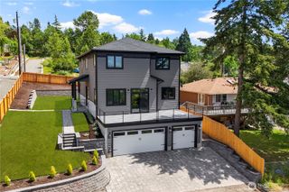 437 Hazel Avenue N, Kent, WA 98030
