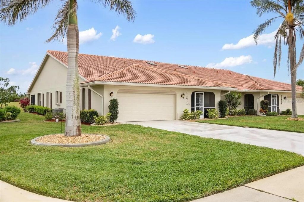 Image 1 of property listing at 11411 SW COURTNEY DRIVE, Lake Suzy, FL 34269