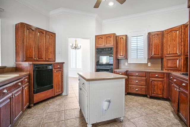 6538 15th Drive, Lubbock, TX 79416