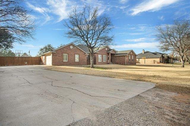 6538 15th Drive, Lubbock, TX 79416