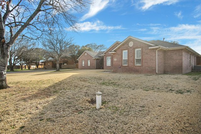 6538 15th Drive, Lubbock, TX 79416
