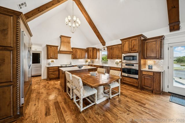 510 E Fredericksburg Court, Broken Arrow, OK 74011