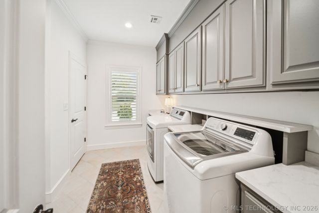 510 E Fredericksburg Court, Broken Arrow, OK 74011