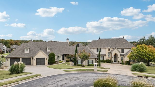 510 E Fredericksburg Court, Broken Arrow, OK 74011