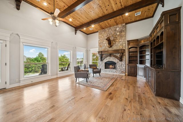 510 E Fredericksburg Court, Broken Arrow, OK 74011