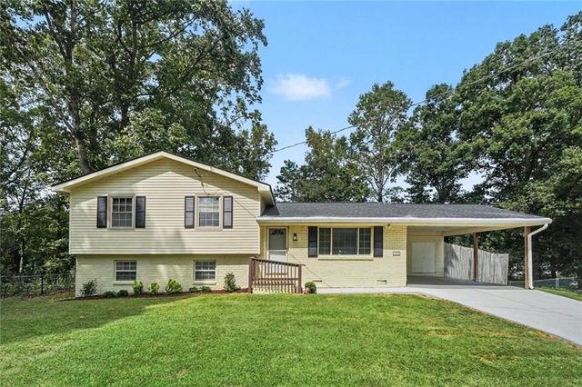 1229 Deleon Court, Clarkston, GA 30021