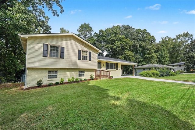 1229 Deleon Court, Clarkston, GA 30021