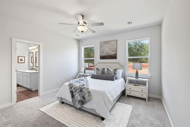 861 Stella Trail, Guthrie, OK 73044