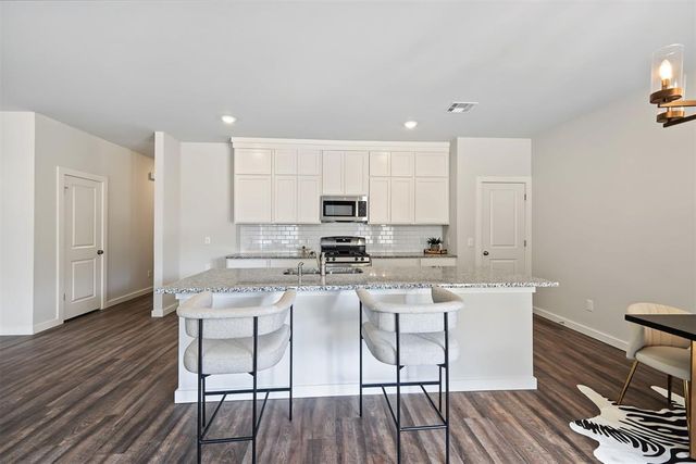 861 Stella Trail, Guthrie, OK 73044