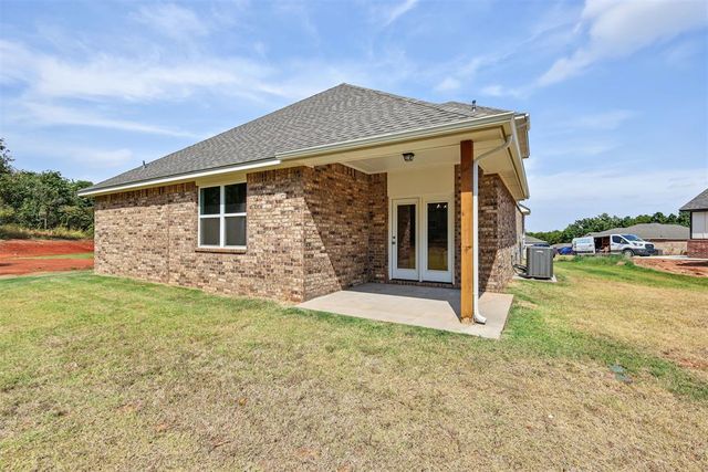 861 Stella Trail, Guthrie, OK 73044