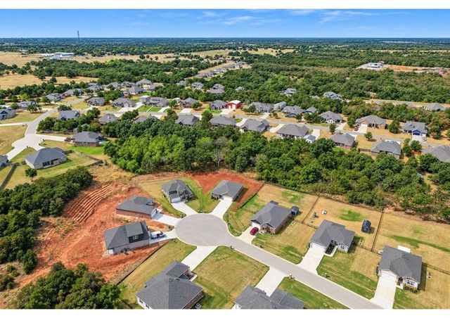 861 Stella Trail, Guthrie, OK 73044