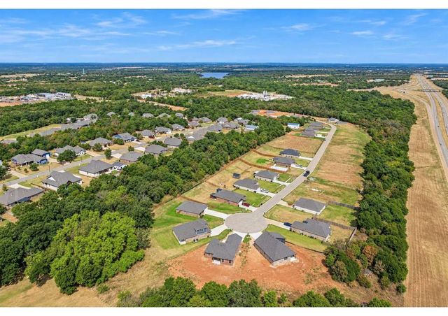 861 Stella Trail, Guthrie, OK 73044
