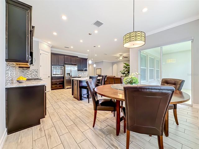 3504 LANDS END WAY, Lutz, FL 33548