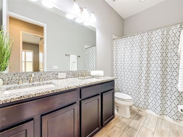 3504 LANDS END WAY, Lutz, FL 33548
