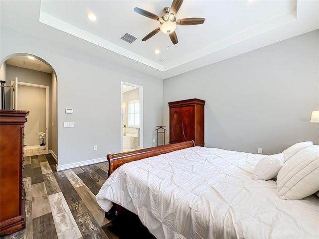 3504 LANDS END WAY, Lutz, FL 33548