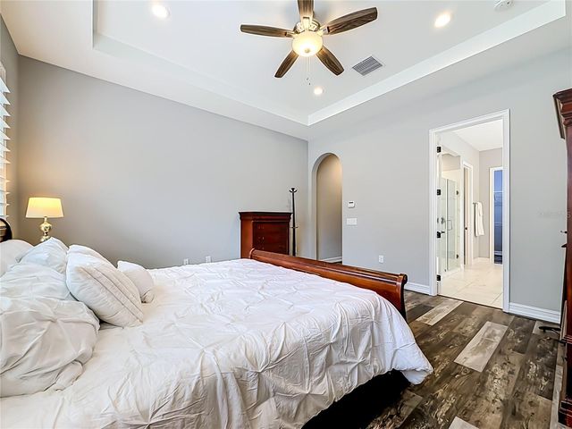 3504 LANDS END WAY, Lutz, FL 33548